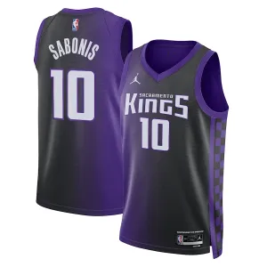 Jordan Muški Dres Sacramento Kings Domantas Sabonis Statement Edition 2023/24 Swingman Ljubičasta