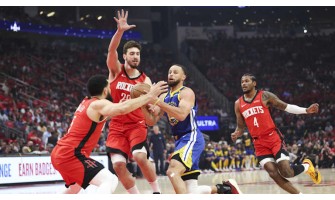 Jimmy Butler se ozlijedio i napustio teren u drugoj utakmici doigravanja