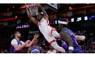 Kevin Durant imao je briljantan debi za Houston Rocketse